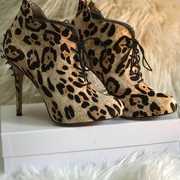 Sam Edelman Real Fur Dyed Calf Hair Bootie . - Picture 2 of 5